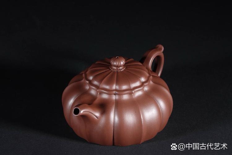 吴云根紫砂壶筋绞紫砂壶