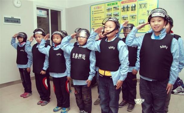 成都麦鲁小城儿童职业体验乐园