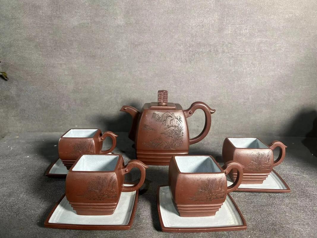 李昌鸿 青玉四方紫砂壶