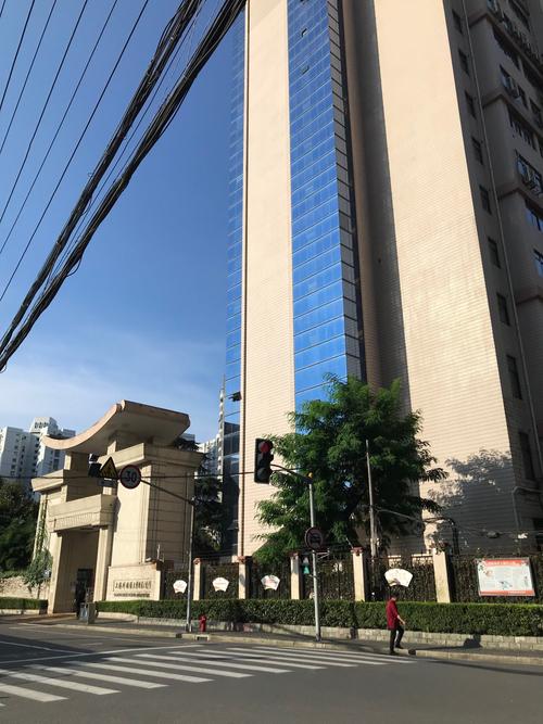 上海外国语大学附属大境中学