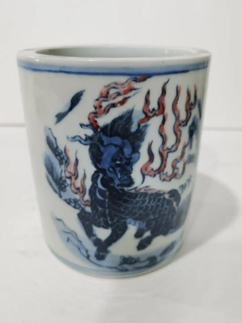 清代乾隆笔筒瓷器价格