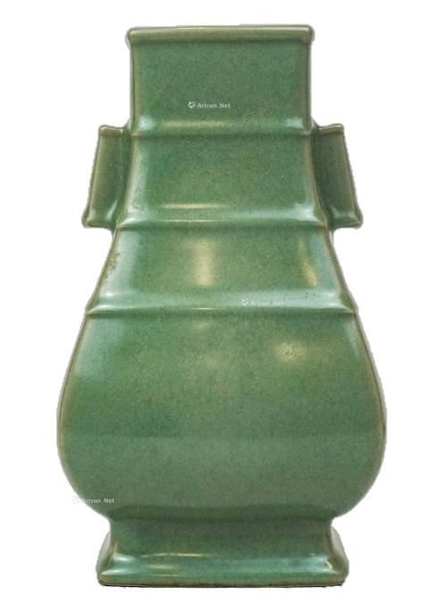 南宋龙泉官窑瓷器拍卖