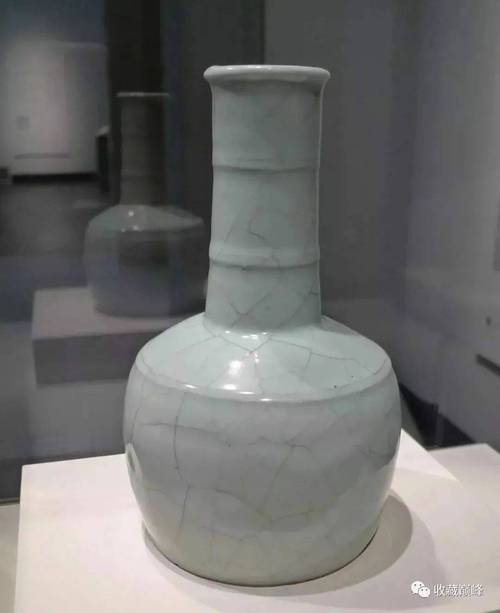 馆藏南宋龙泉官窑瓷器