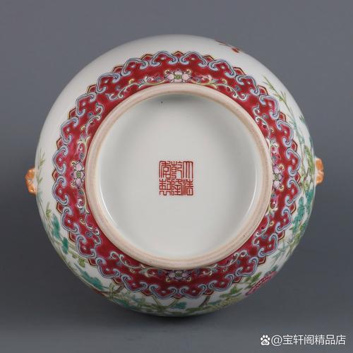 乾隆瓷器是否属于古董