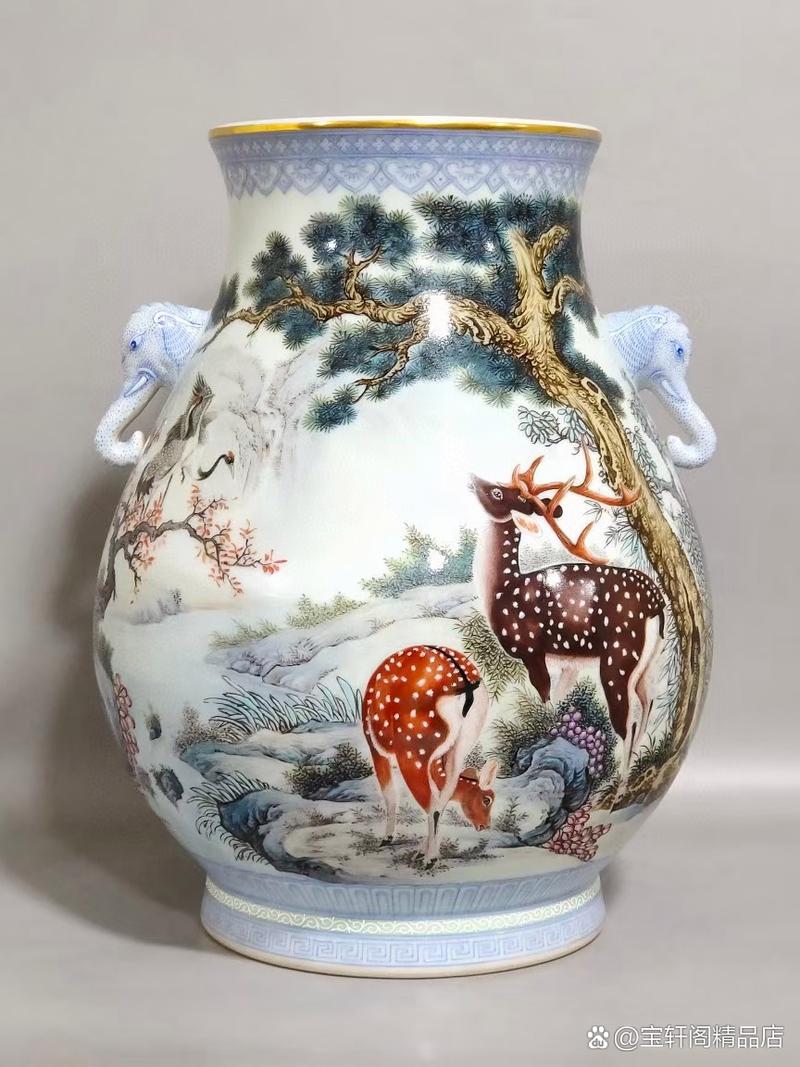 清代粉彩动物瓷器图片