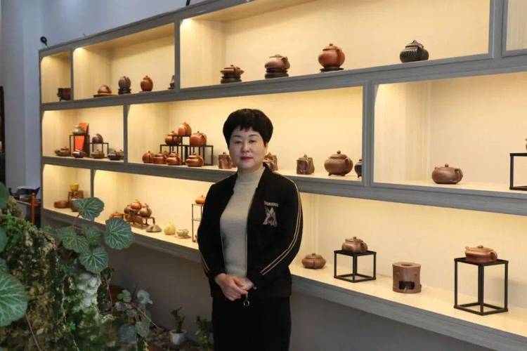 宜兴 紫砂壶 王建兰