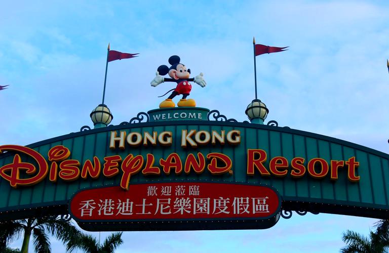 上海和香港迪士尼哪个好玩