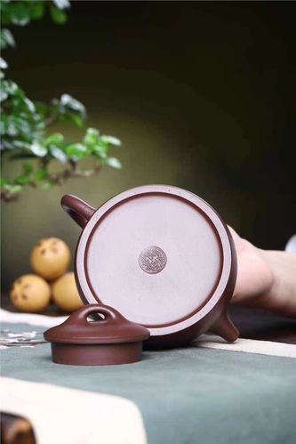 蒋凌云紫砂壶3980