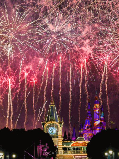 上海迪士尼每天都有烟花吗