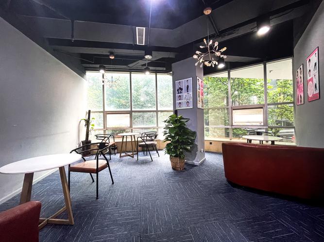 成都市东恒文化传播有限公司