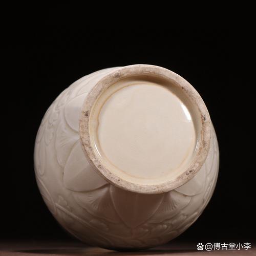 宋朝定窑瓷器怎样鉴定