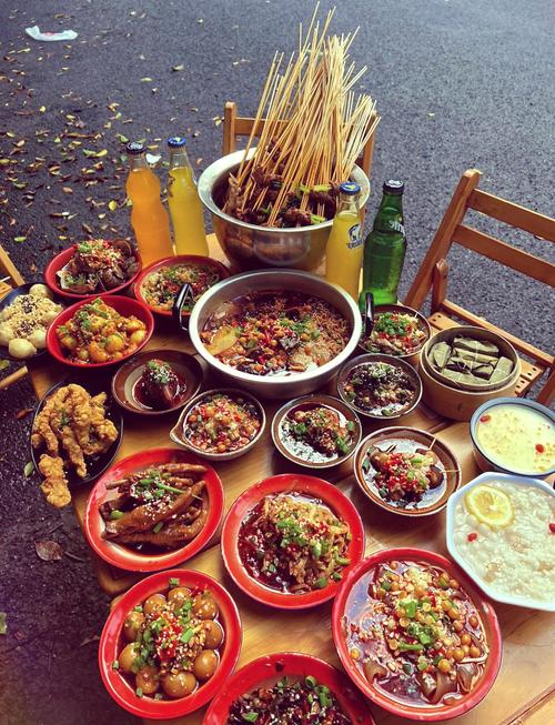 成都火车站附近有什么好吃的