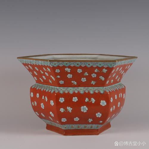 清代描金瓷器花盆底座