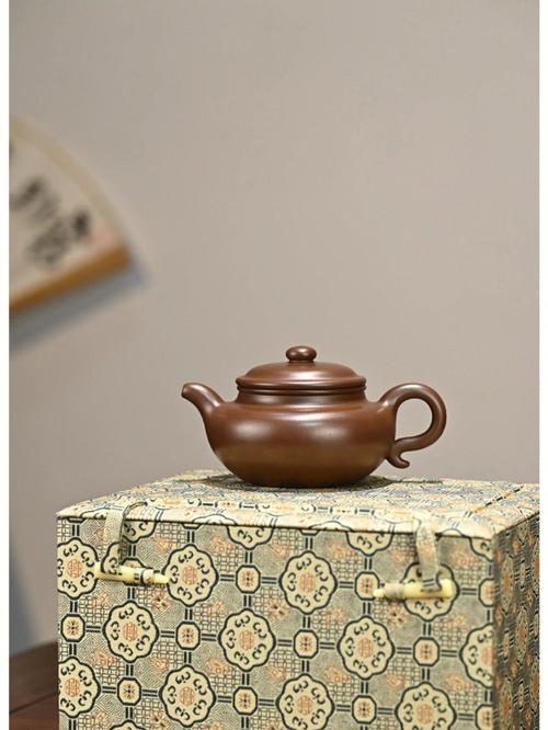 纪念儿子满月 紫砂壶