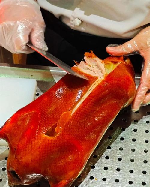 北京全聚德烤鸭多少钱一只