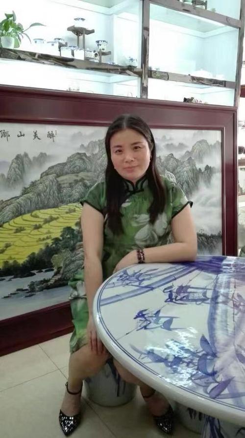 紫砂壶 作者 陈彩霞