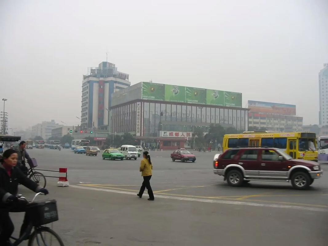 成都火车北站到新都怎么坐车