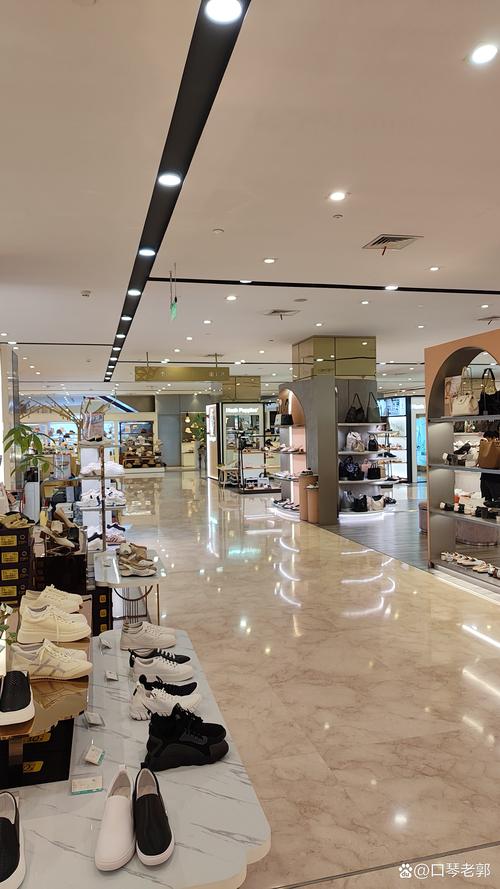 成都其乐clarks专卖店