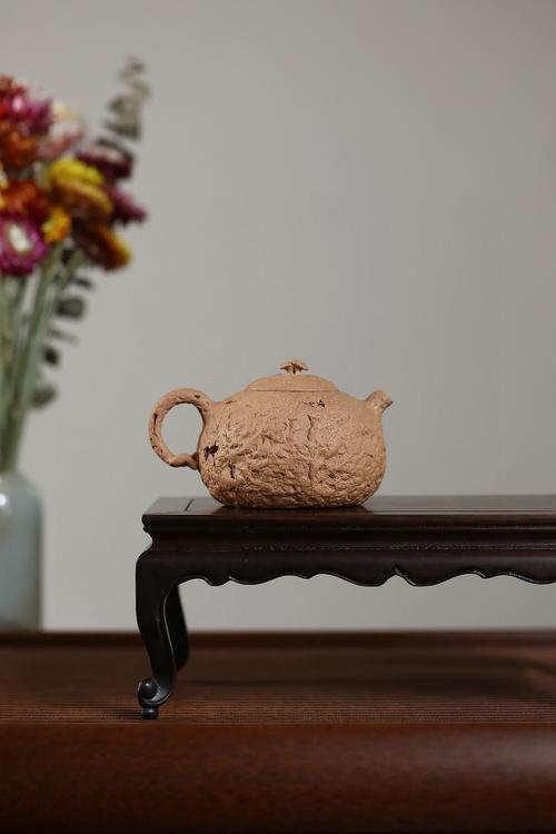 2025年紫砂壶复苏