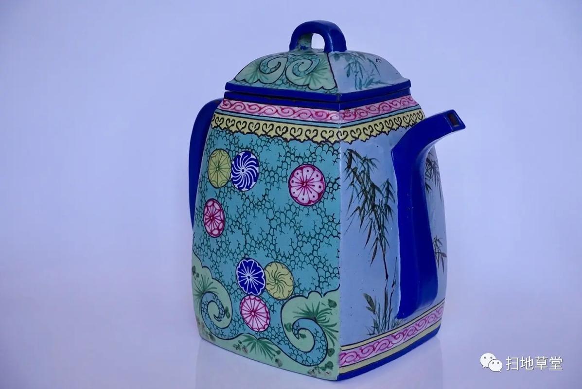 清 粉彩紫砂壶 拍卖