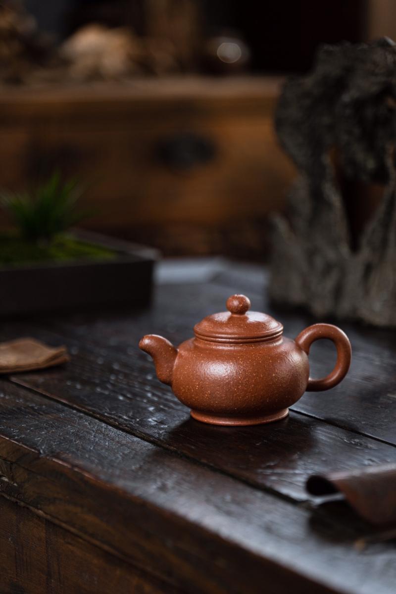 紫砂壶里面有紫砂粉末