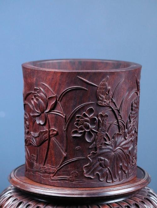 沉香 小叶紫檀 瓷器