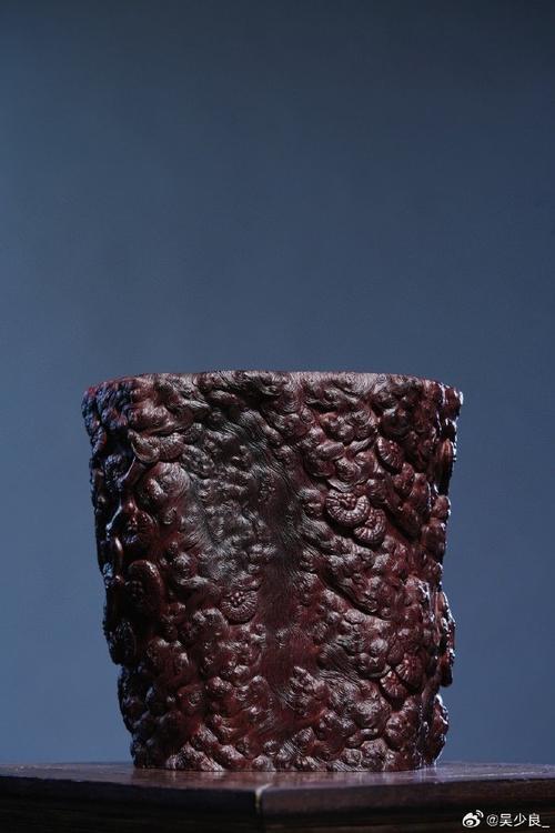 沉香 小叶紫檀 瓷器