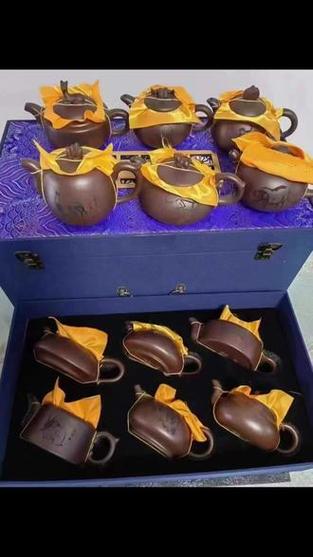 徐悲鸿紫砂壶5800