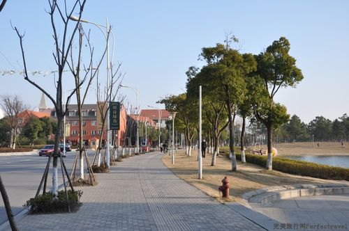 上海美兰湖皇冠假日酒店