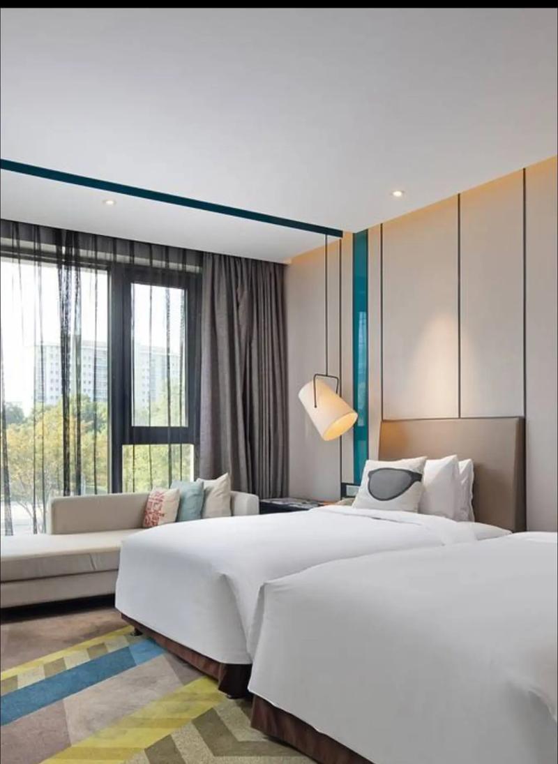 成都中心世茂睿选尚品酒店