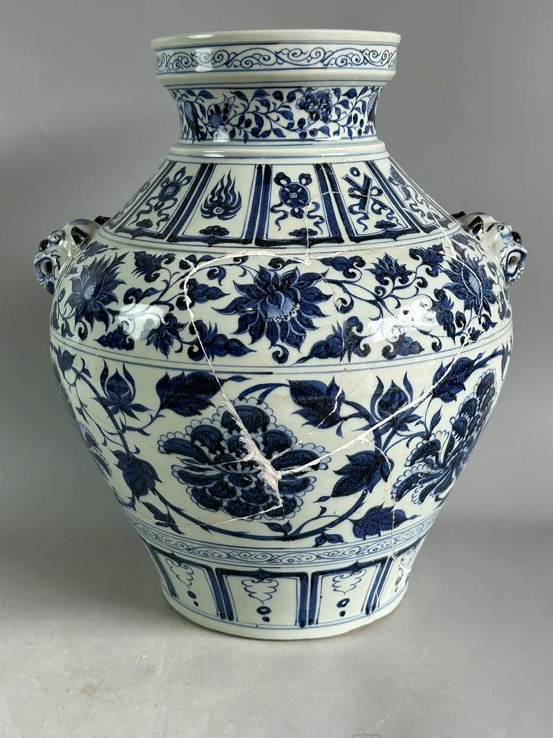 小碎纹的瓷器是啥瓷器