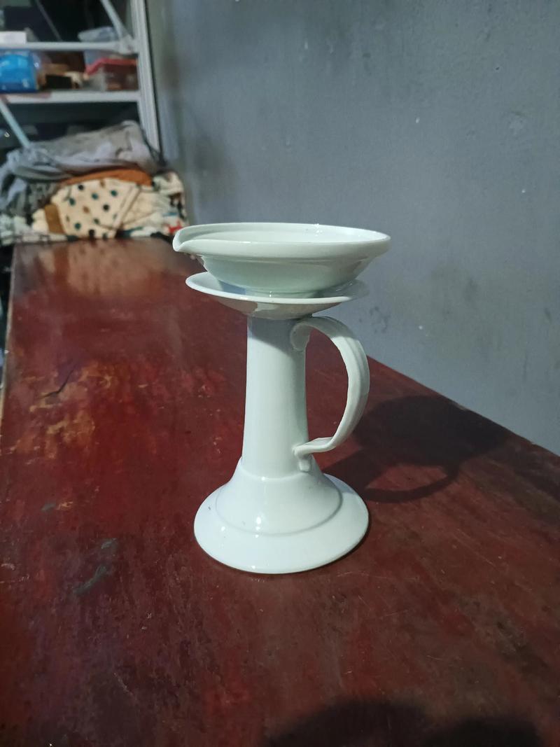瓷器改灯瓶的瓷器图片