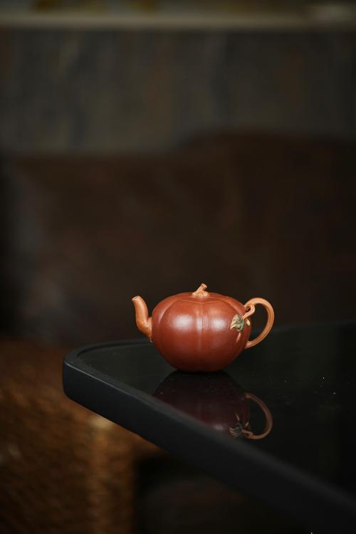 邵逸平紫砂壶 一滴水