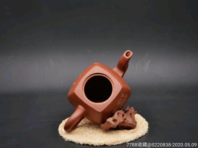 六十年代紫砂壶小四方