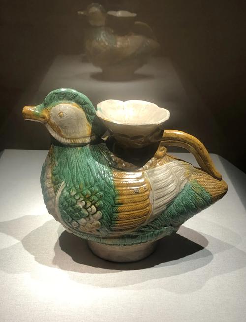 辽金瓷器模仿宋代瓷器