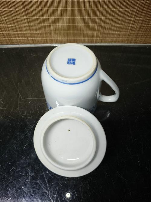 红旗瓷器厂生产的瓷器