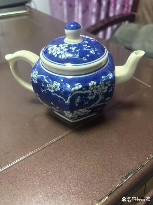 红旗瓷器厂生产的瓷器