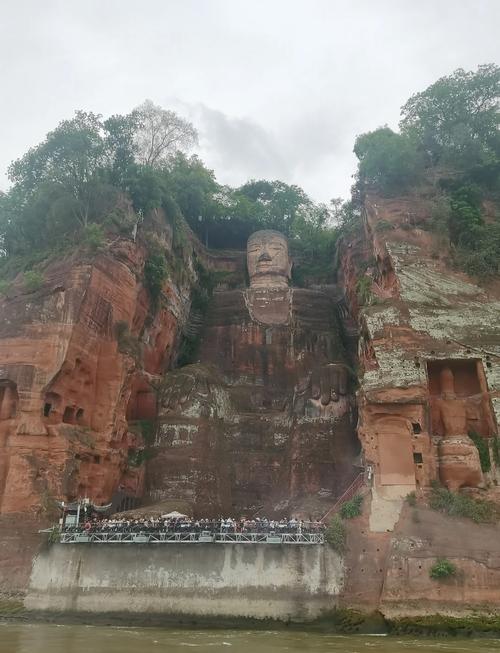 成都至乐山大佛一日游攻略