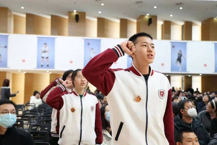 北京市昌平区回龙观中学