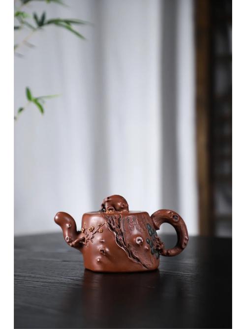 顾余根紫砂壶相得益彰