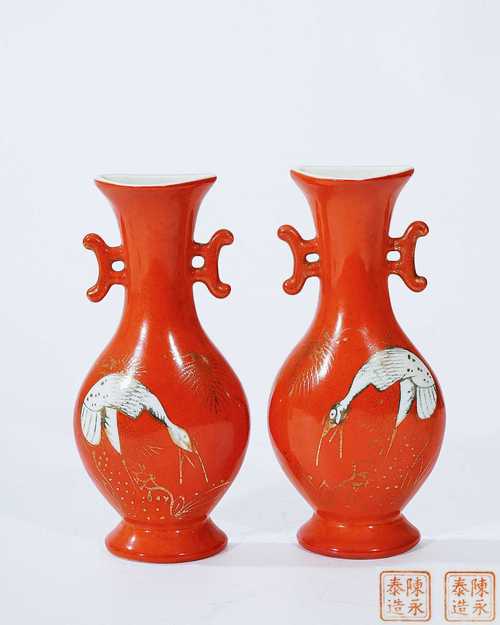 民国瓷器珊瑚红釉瓷器