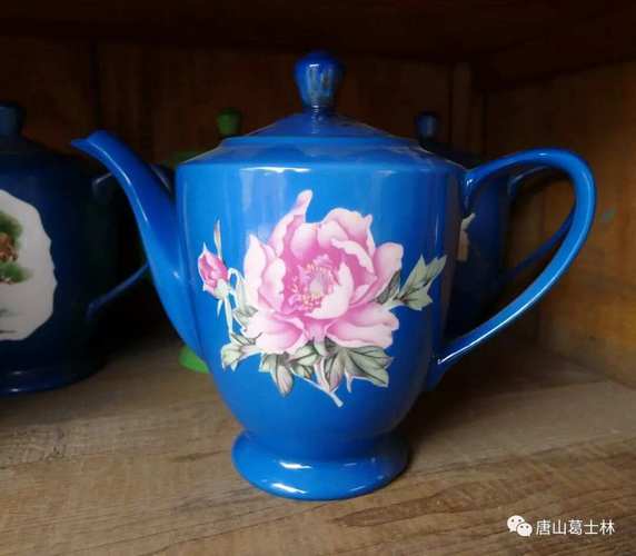 唐山红卫瓷器是那一年