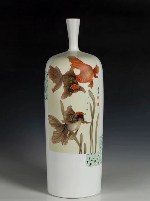 杭州瓷器收藏家卢彰麟