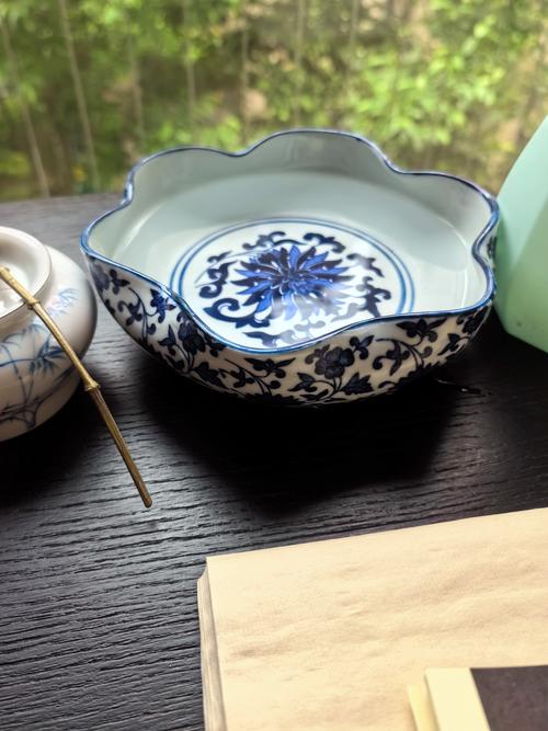 古代文房四宝洗笔瓷器