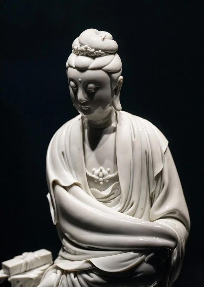 什么样的瓷器观音值钱