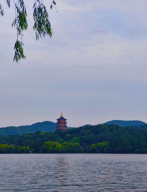 上海苏州杭州乌镇5日游