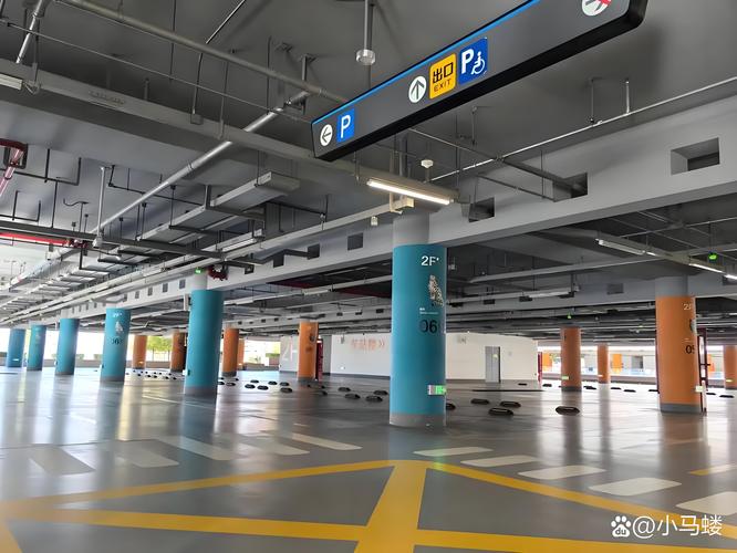 北京首都国际机场停车场