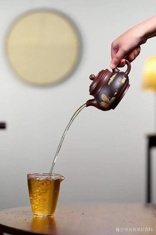 紫砂壶开水一烫有味道