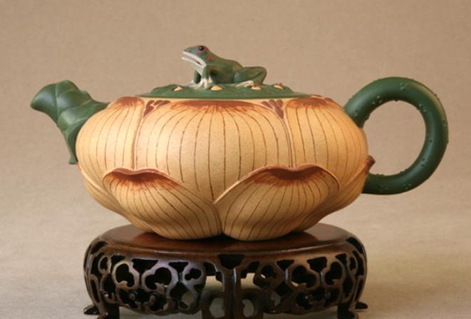 高建芳制石泉刻紫砂壶