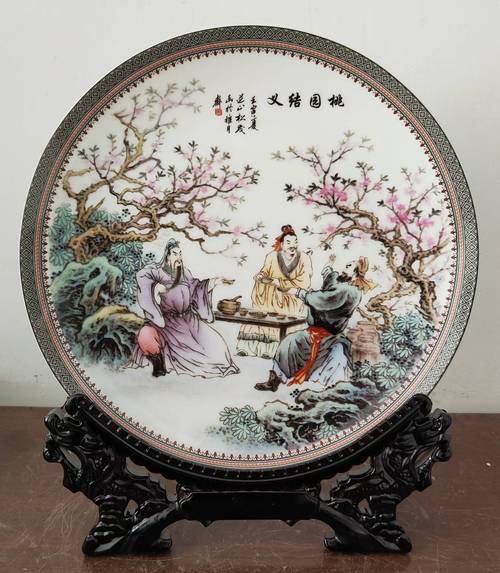 景德镇张松茂大师瓷器